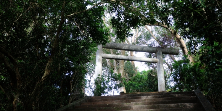 隱藏在玉里後山的神社殘跡